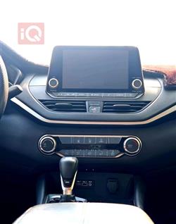 نيسان ألتيما